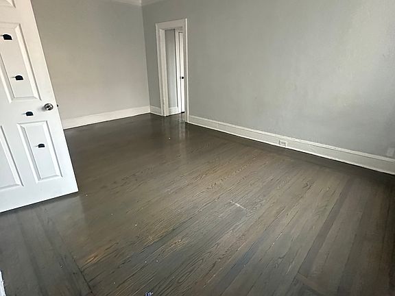 4th image of 435-441 Westminster Ave #E2