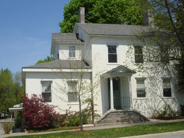 404 Pearl St #1W, Burlington, VT 05401