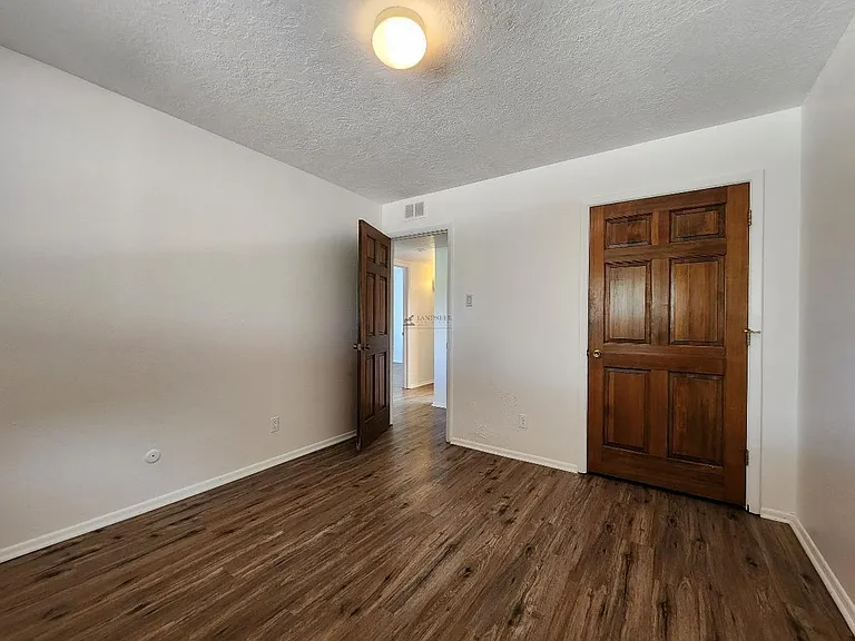 1207 Calle Luna — Photo 12