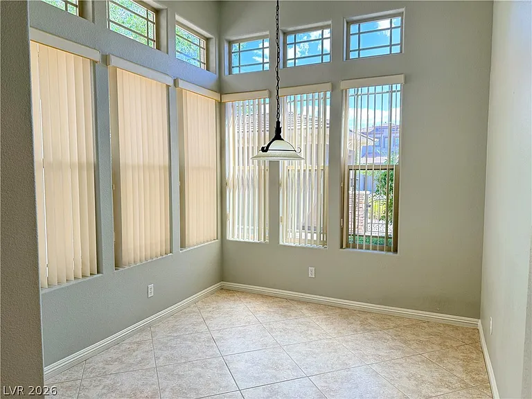 27 Plum Hollow Dr — Photo 18
