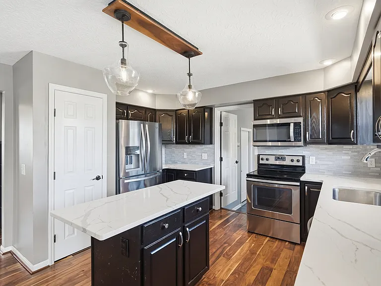 3722 Charfield Ln — Photo 13