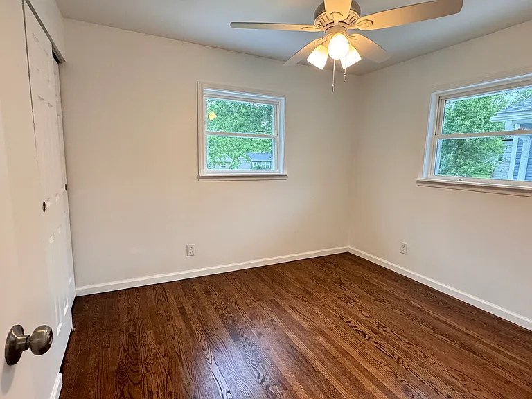 145 Monica Dr — Photo 6