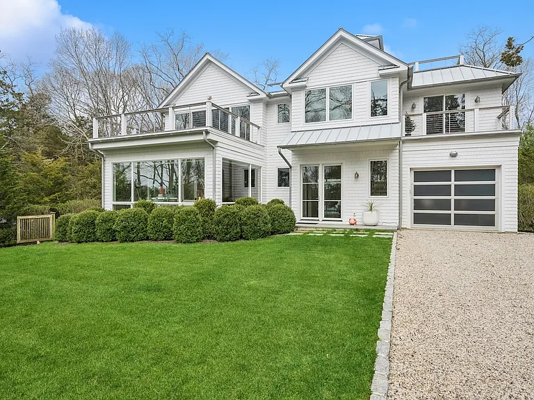 9 S Harbor Dr — Photo 42