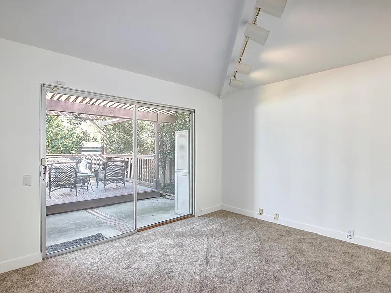 Second bedroom / office