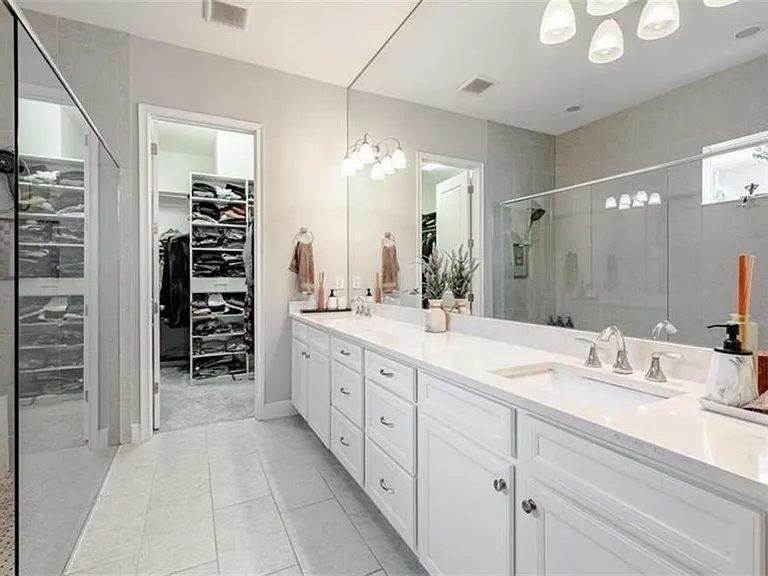 3320 Pilot Cir — Photo 19