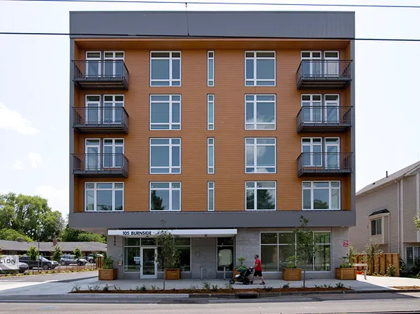 East Burnside Apartments, 10506 E Burnside St #0B-1Ba-600Sqft, Portland, OR 97216