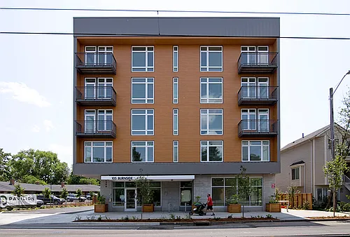East Burnside Apartments Photo 1