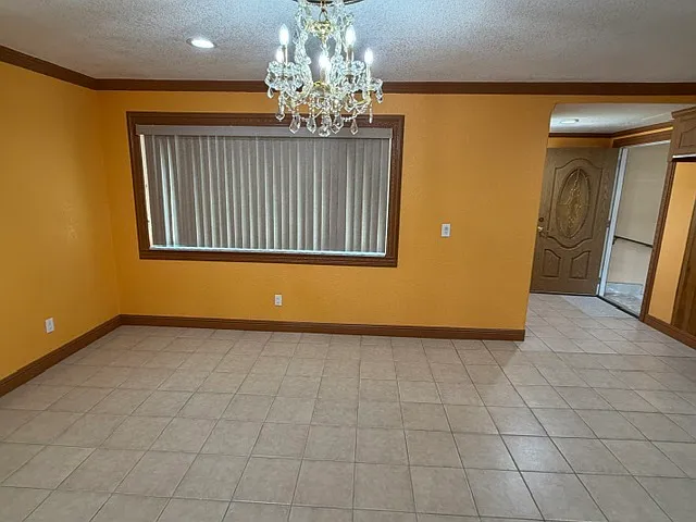 16040 Red Coach Ln — Photo 10