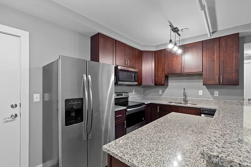 1 bed, 1.0 bath, 750 sqft, $1,195 — Photo 4