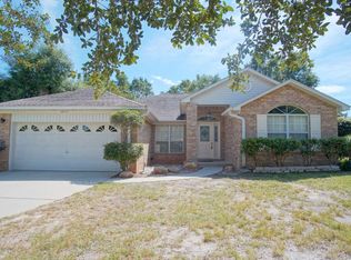5947 Grandview Dr, Milton, FL 32570