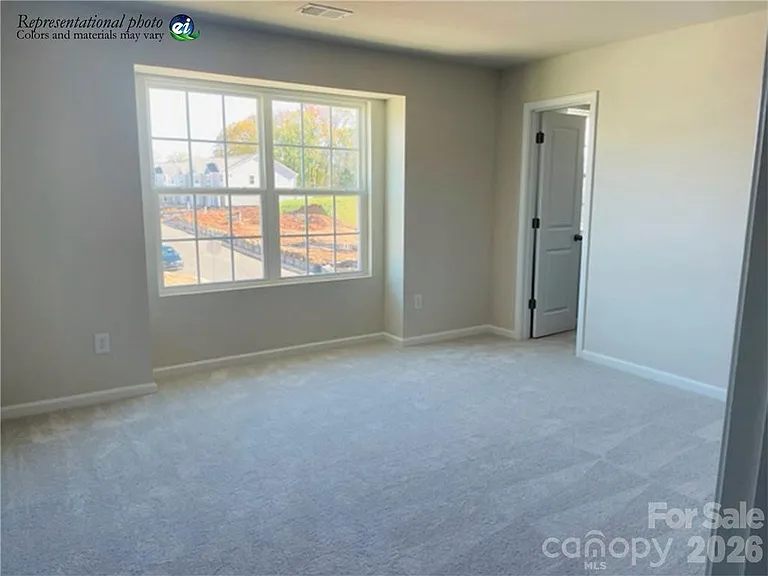12711 Wandering Brook Dr — Photo 2