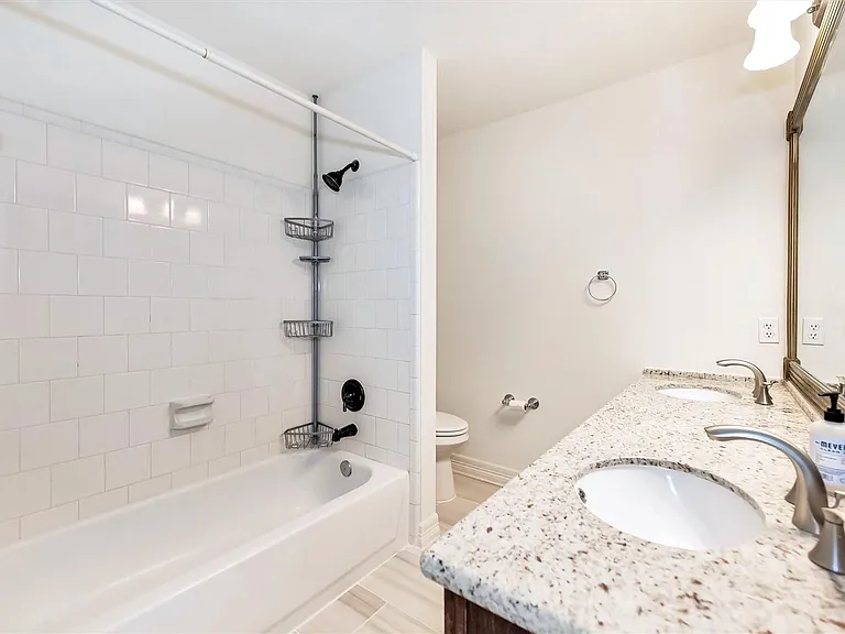 130 W Stockbridge Landing Cir — Photo 24