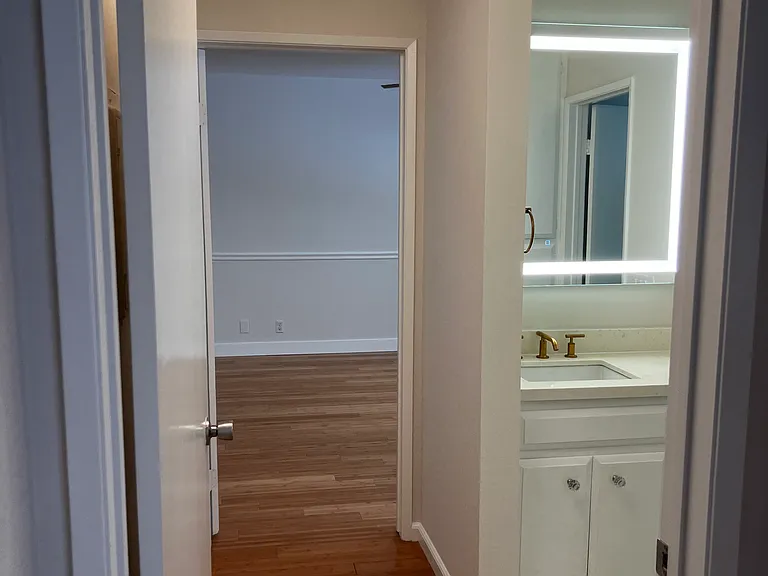 2131 E 1st St #107 — Photo 12