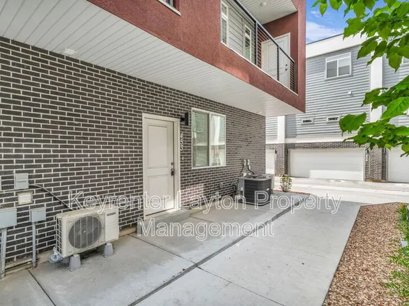 453 E 690 S, Clearfield, UT 84015