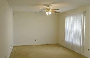 2nd image of 133 Kings Ln