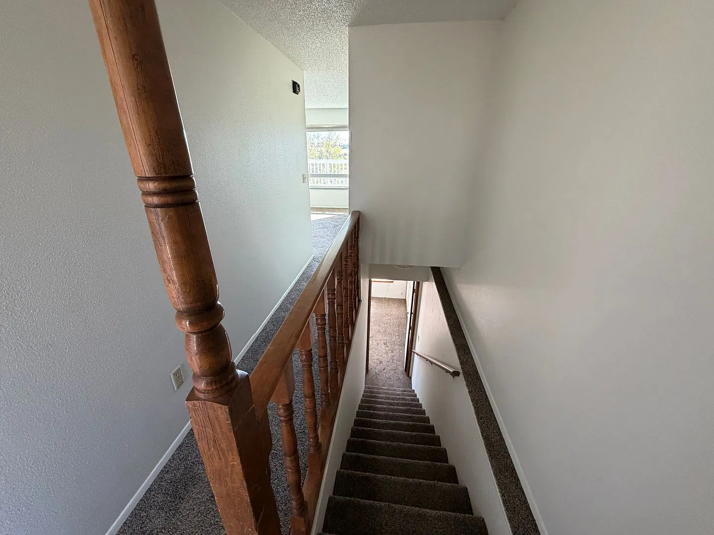 Large Home with Beautiful Views! — Photo 4