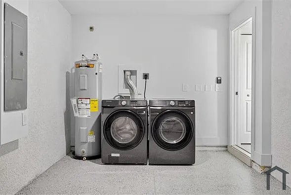835 Palomino St E — Photo 25