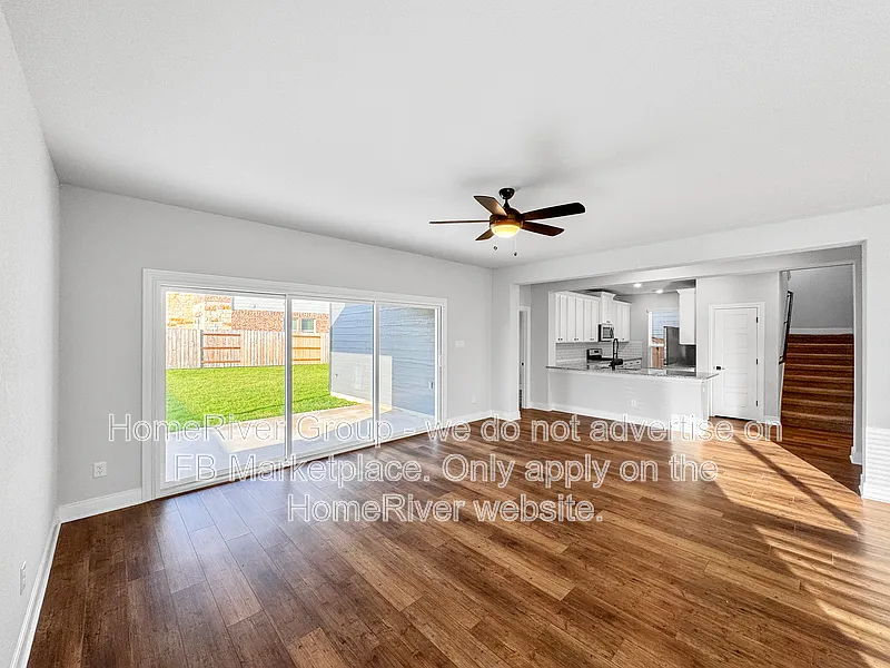 5 bed, 3.5 bath, 2821 sqft, $2,445 — Photo 3