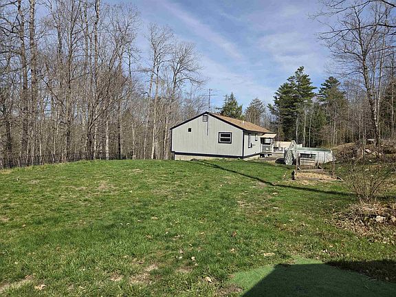 4th image of 36 Grafton Pond Road