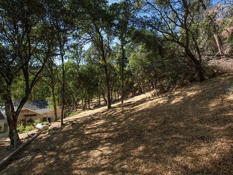 18876 Jayhawk Dr — Photo 30