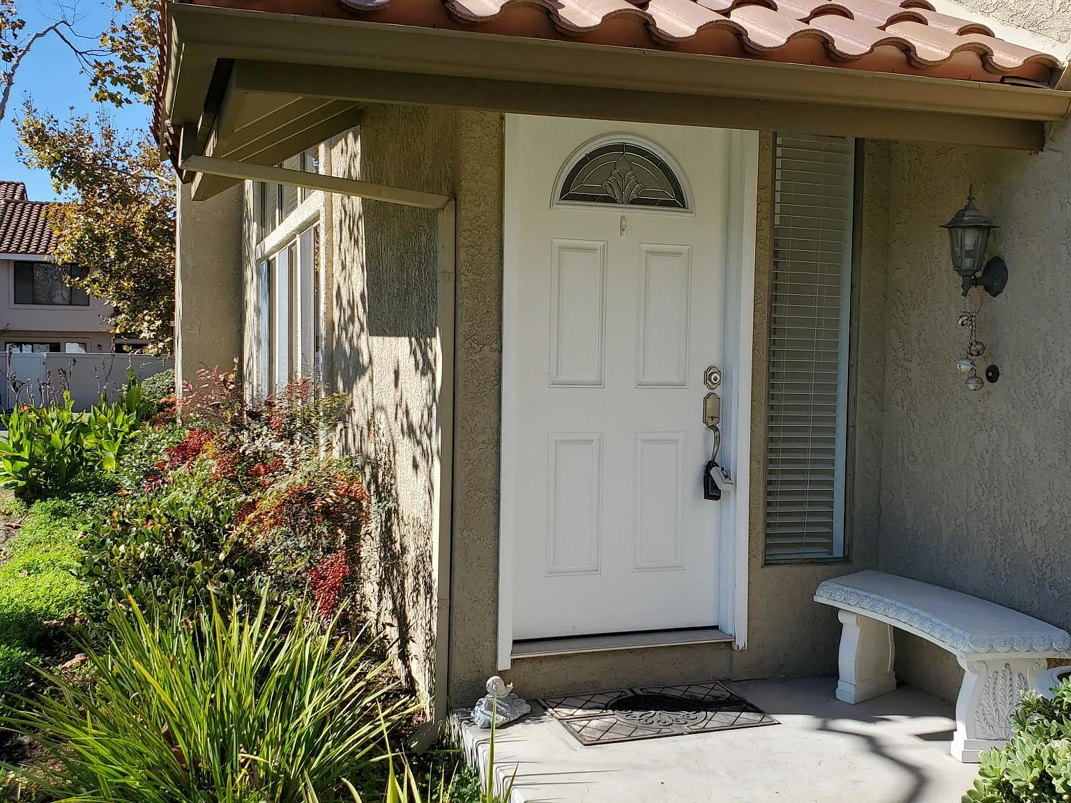 3 bed, 1824 sqft, $4,950 — Photo 3