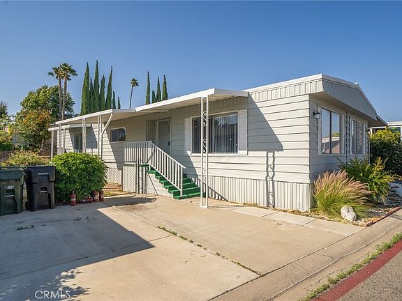 3rd image of 6130 Camino Real #35