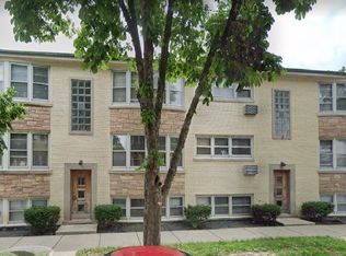 5413 W Barry Ave #2W, Chicago, IL
