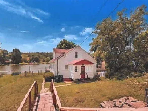 25 Granger Rd, Kingsley, PA 18826