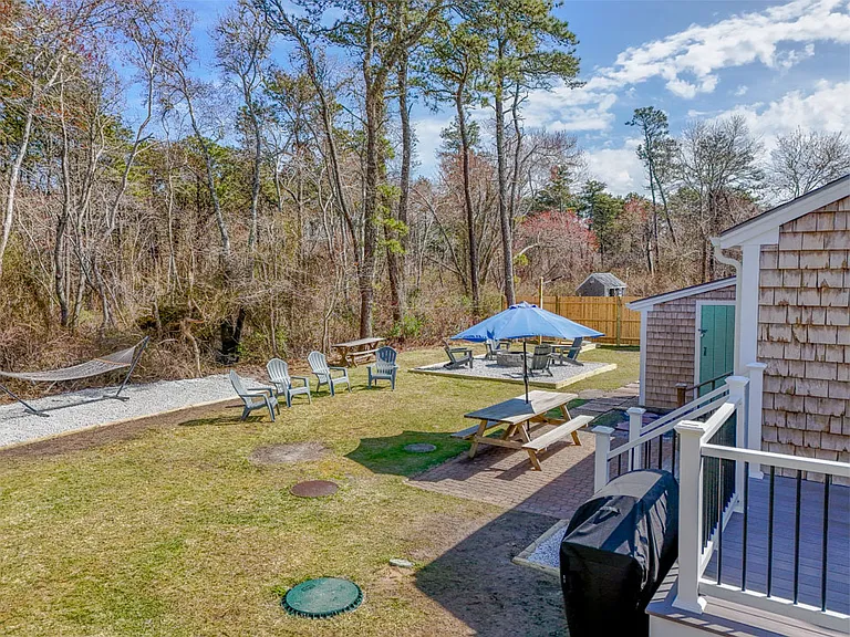 26 Beachplum Ln — Photo 13