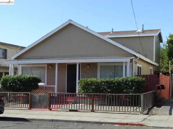 3531 Davis St, Oakland, CA 94601