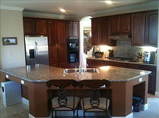 2nd image of 205 Knapp Ct