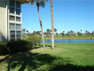3rd image of 42 Vista Gardens Trl