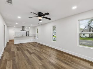 511 Panhandle St, Denton, TX 76201