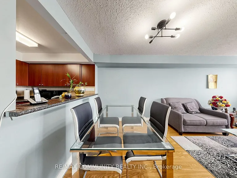 400 McLevin Ave #1410 — Photo 20