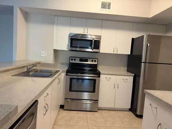 3844 Lyons Rd, Coconut Creek, FL