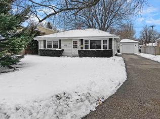 211 Heather Ave, Grayslake, IL 60030