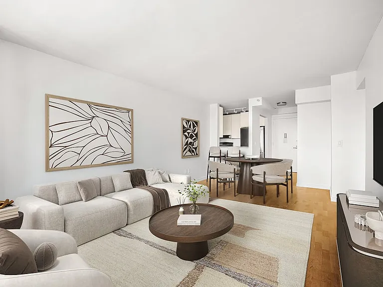 420 W 42nd St #21H — Photo 3