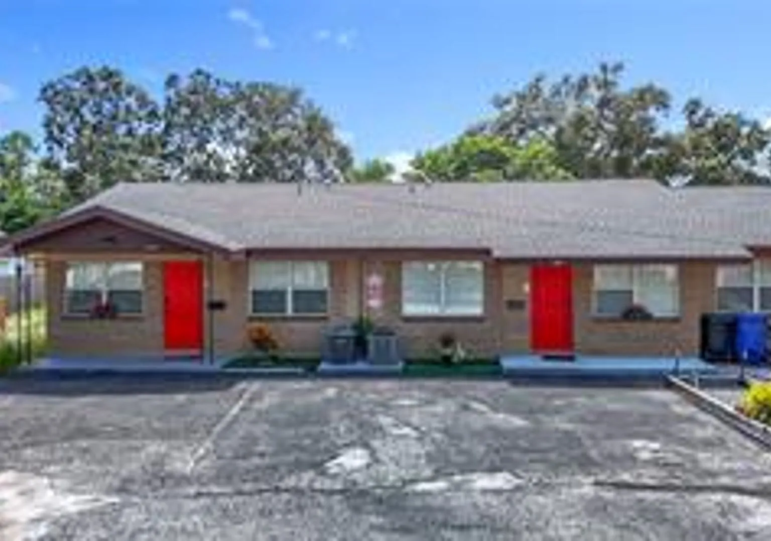 2 Bedroom 1 Bath Apartment Home Located In St. Petersburg, Fl — Photo 2