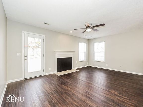 4th image of 2116 Blake Dr