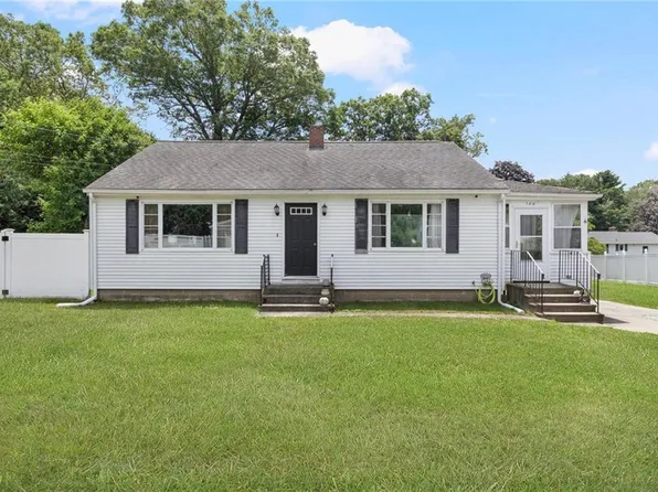 100 Breault St, Putnam, CT 06260