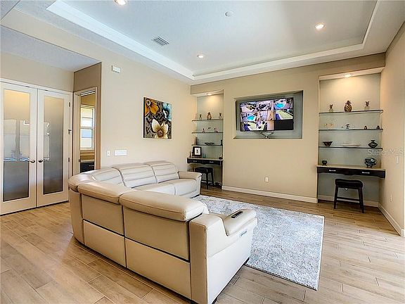 5th image of 2263 Callaway Ct