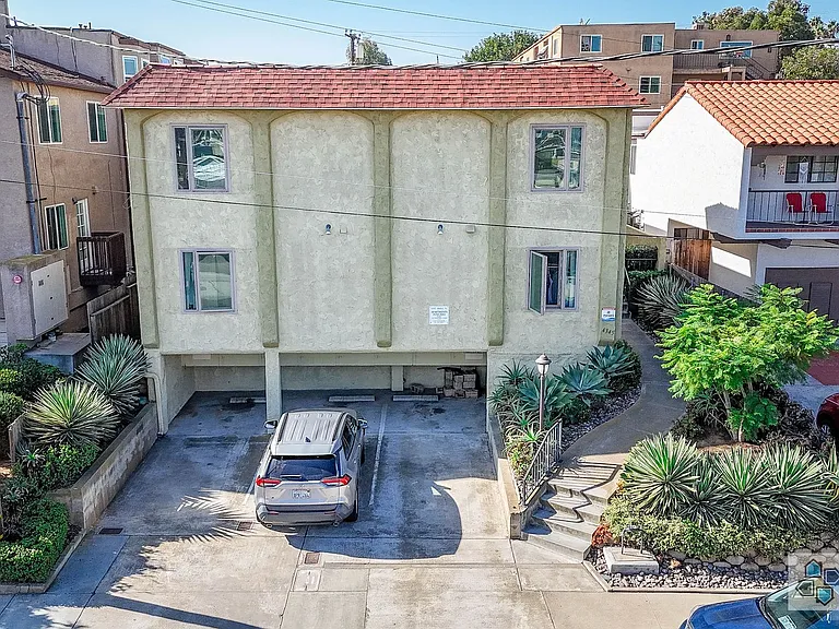 4345 Rialto St — Photo 20