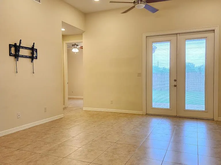 4207 Las Palmas Cir #A1 — Photo 6