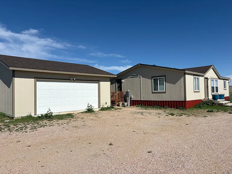 8725 Soap Weed Rd — Photo 2
