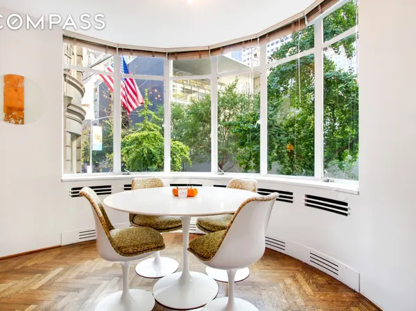 17 W 54th St APT 2F, Manhattan, NY 10019