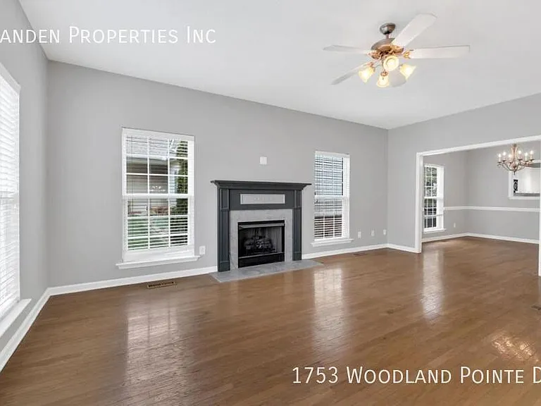 1753 Woodland Pointe Dr — Photo 9