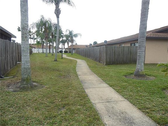 3rd image of 2343 Barbados Ct