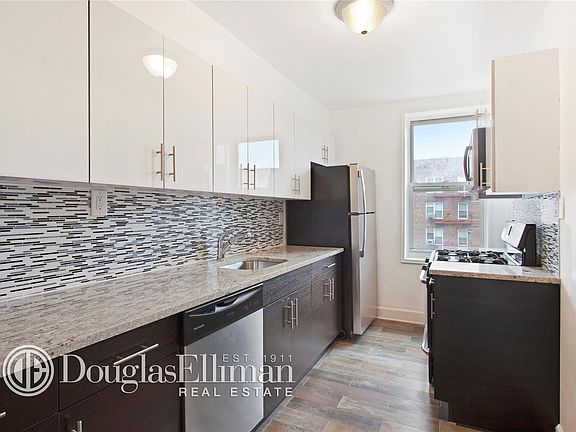 2nd image of 3202 Nostrand Ave APT 5L
