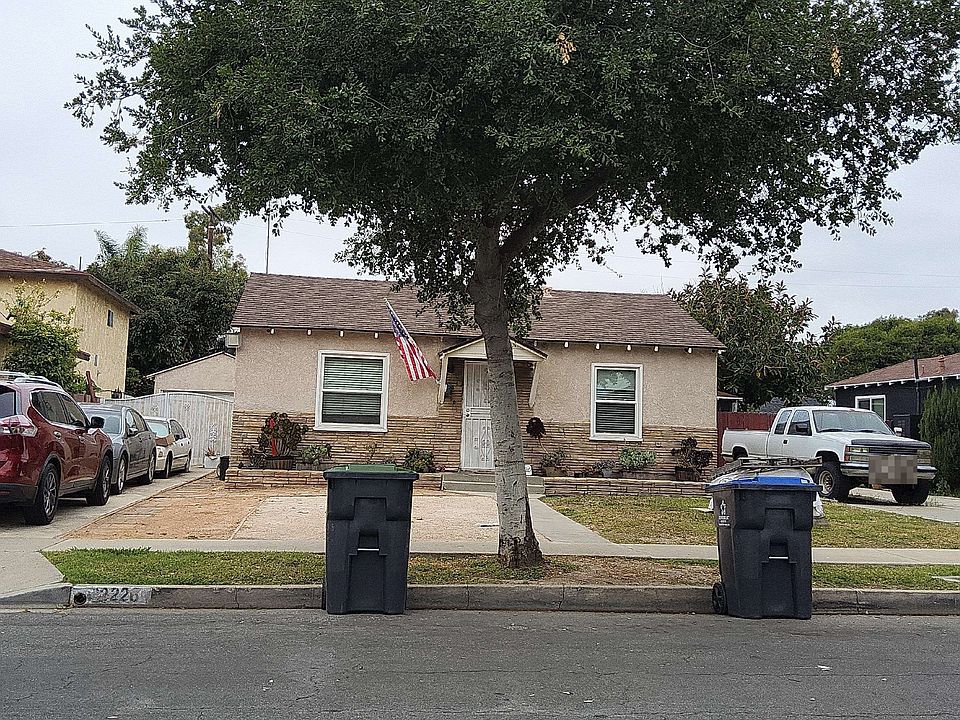 2226 Oak St, Santa Ana, CA 92707 Zillow