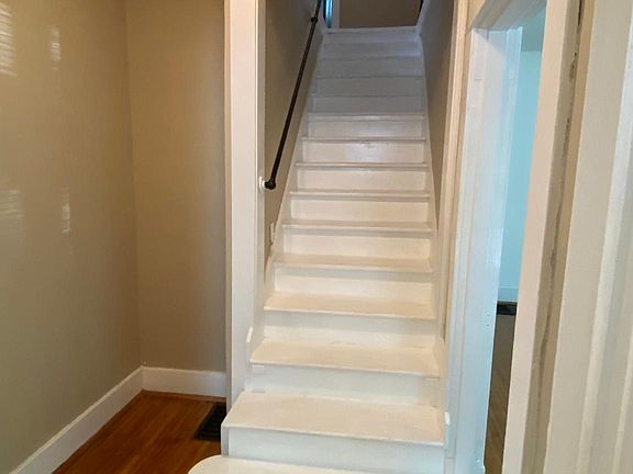 4th image of 2906 Belmont Blvd #A